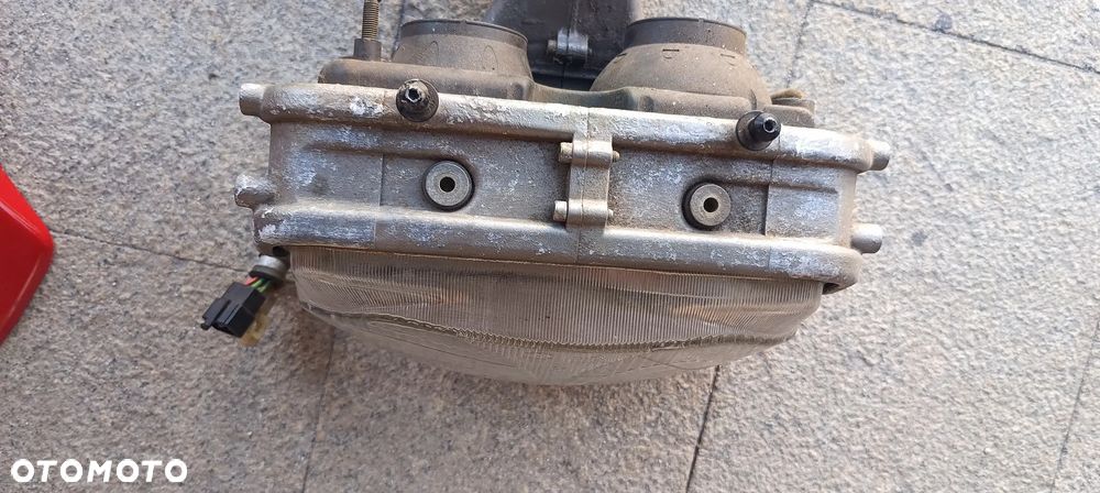 DUCATI ST4 916 CZASZA LAMPA REFLEKTOR STELAŻ SZYBA KIERUNKOWSKAZ - 11