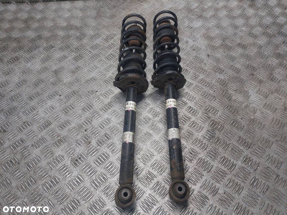 AMORTYZATOR + SPRĘŻYNA LEWY TYŁ + PRAWY TYŁ MAZDA DEMIO I D27828700C - 1