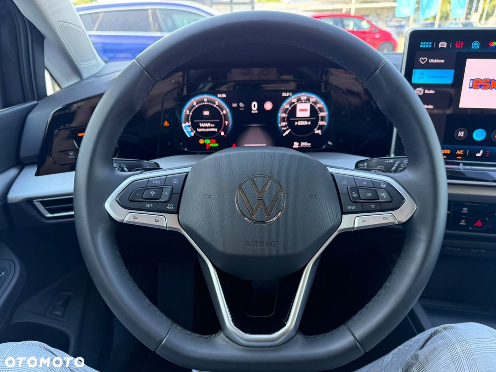 Volkswagen Golf Variant 1.5 eTSI mHEV Life DSG - 17