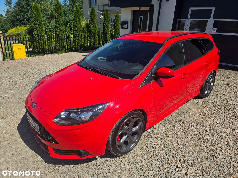 Ford Focus 2.0 EcoBoost ST - 15