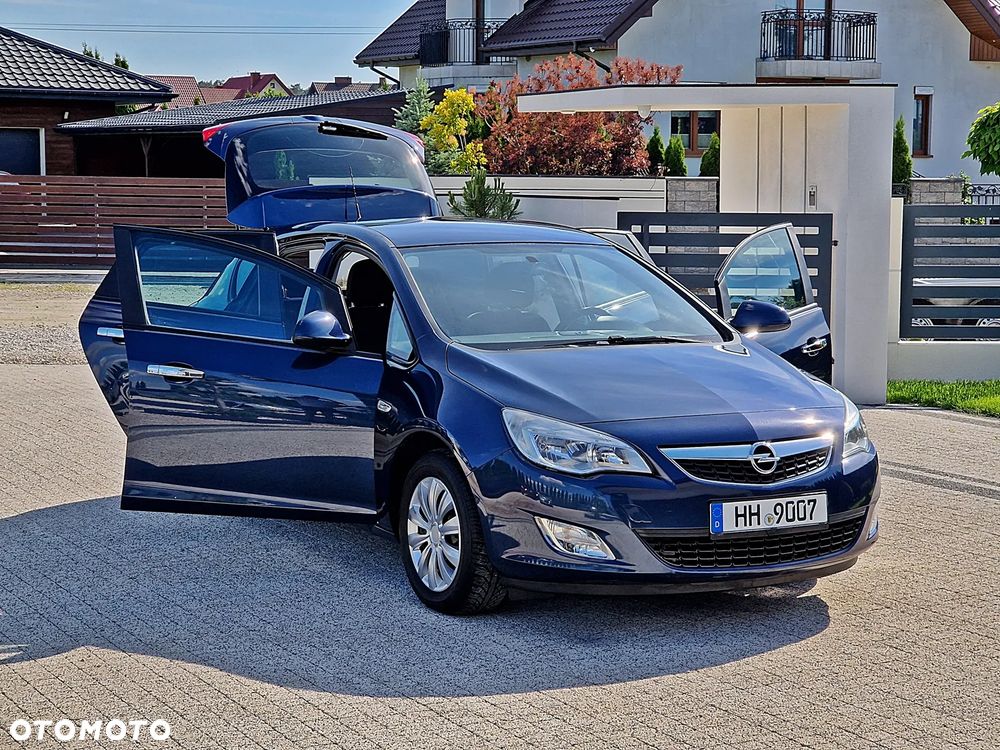 Opel Astra 1.4 Turbo 150 Jahre - 6