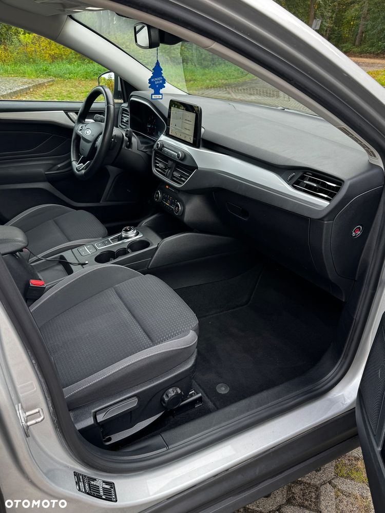 Ford Focus - 17