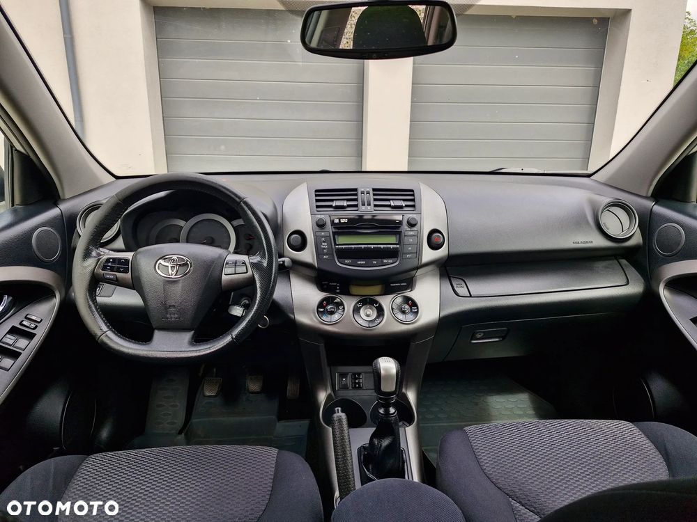 Toyota RAV4 2.0 4x2 Sol - 11