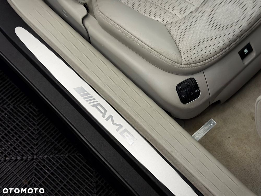 Mercedes-Benz SL 55 AMG - 27