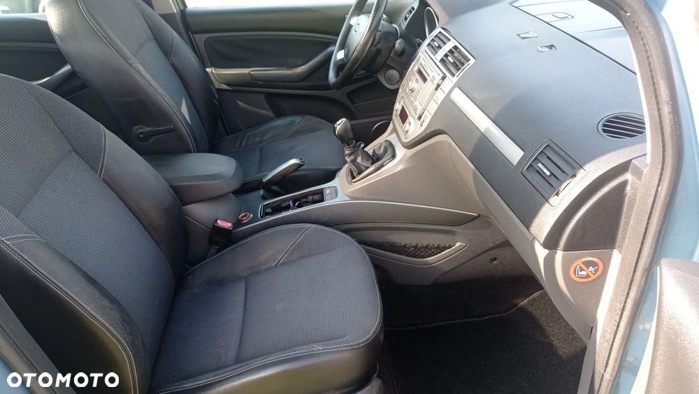 Ford C-MAX 1.8 Titanium - 34