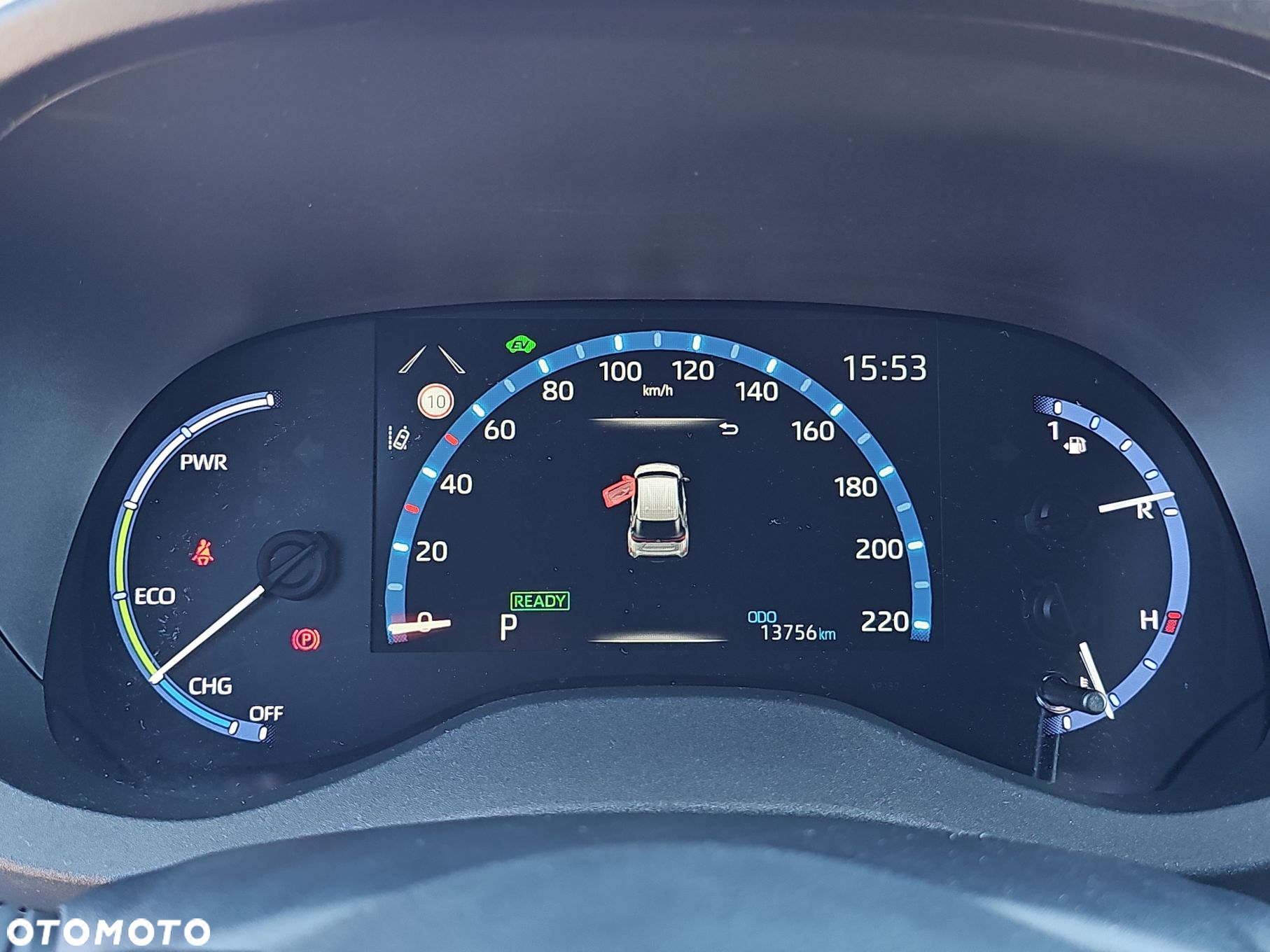 Toyota Yaris Cross - 13