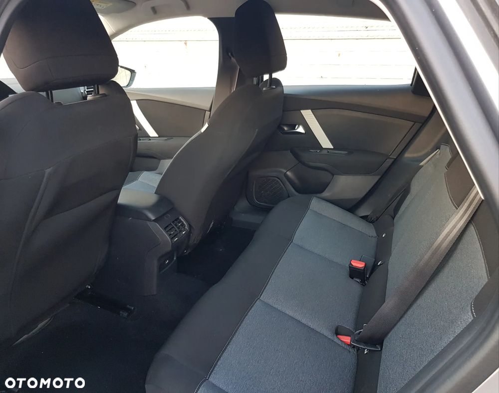 Citroën C4 BlueHDi 110 Stop&Start C-SERIES - 10