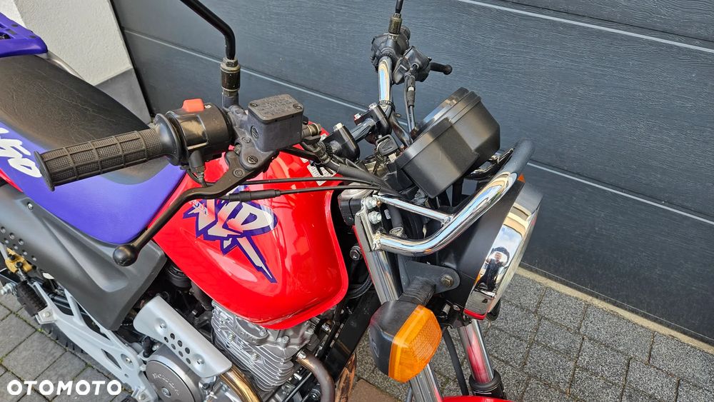 Honda NX - 17