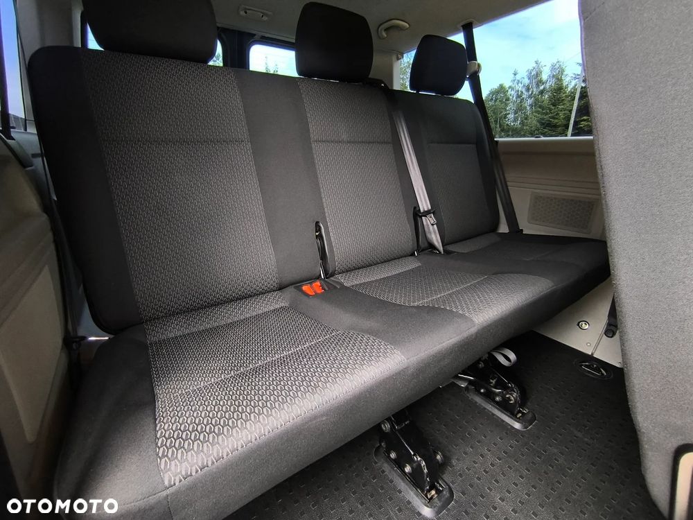 Volkswagen Caravelle 2.0 TDI L2 Comfortline - 20
