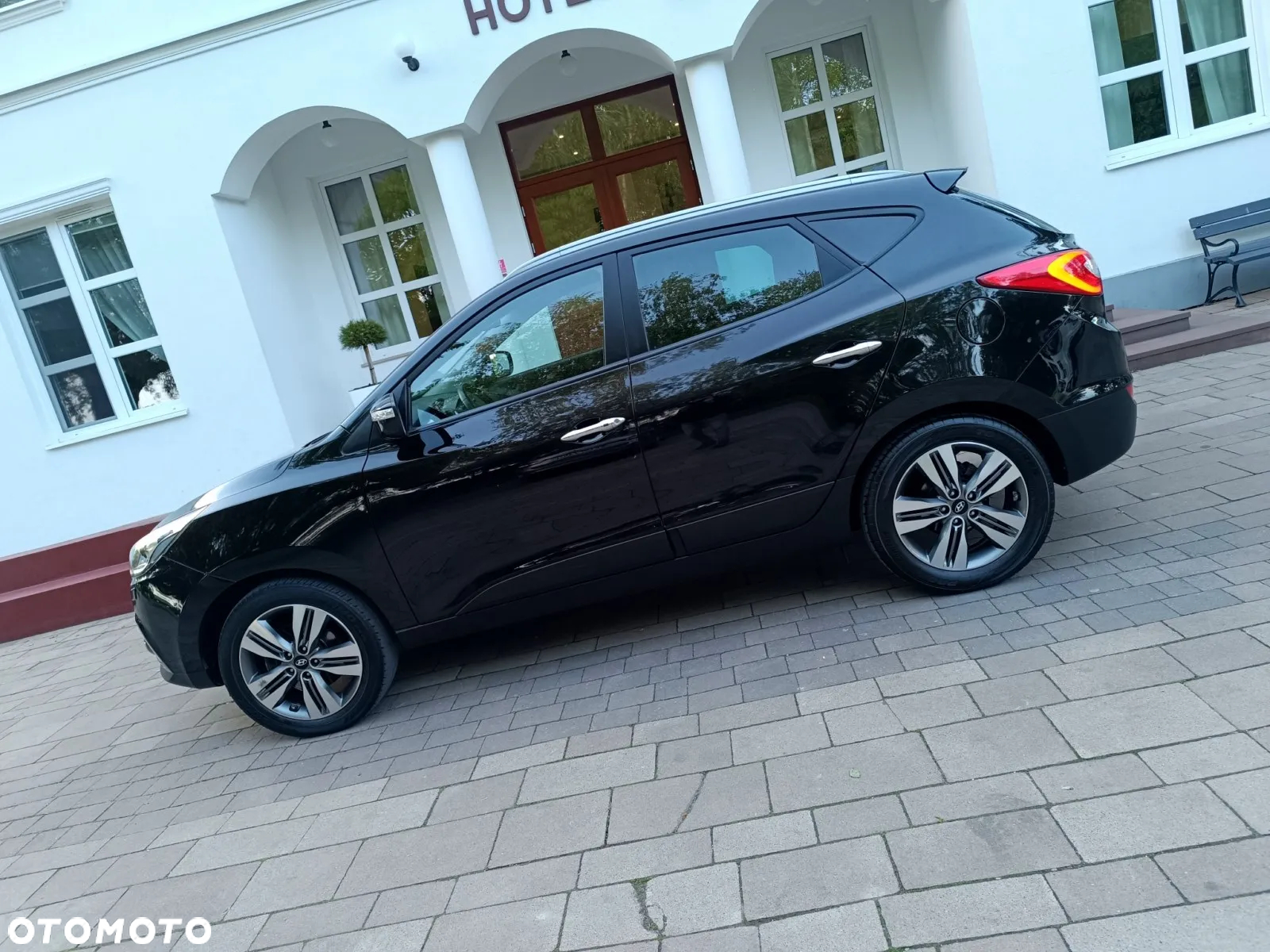 Hyundai ix35 1.7 CRDi 2WD blue Finale Gold - 19