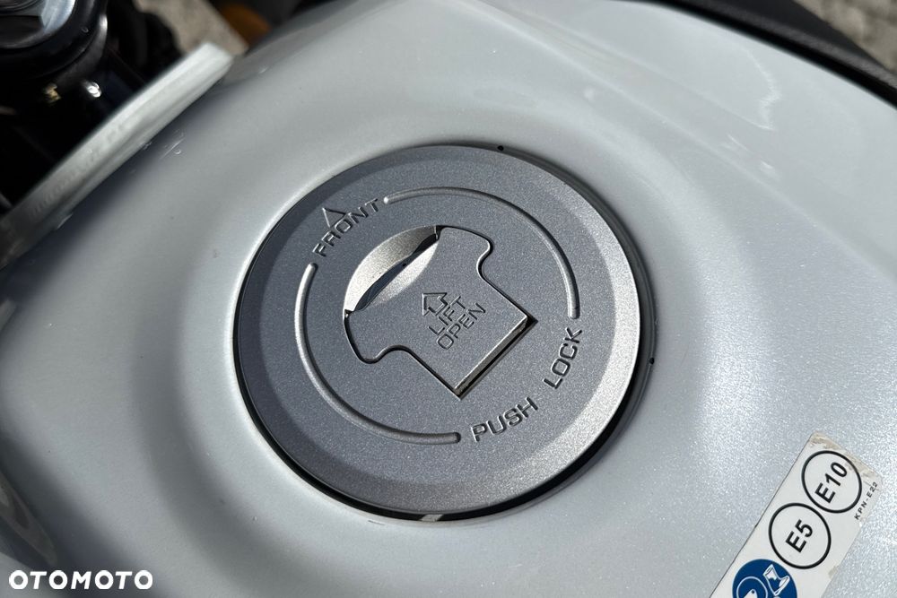 Honda CBF - 18