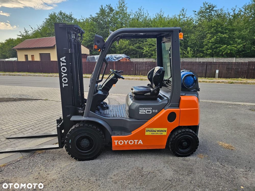 Toyota - 3