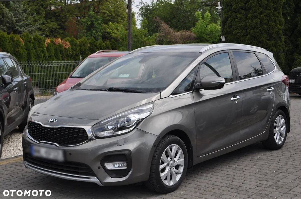 Kia Carens 1.6 GDI L - 3
