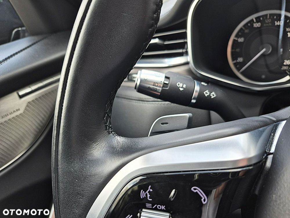 Jaguar F-Pace P250 AWD SE - 33