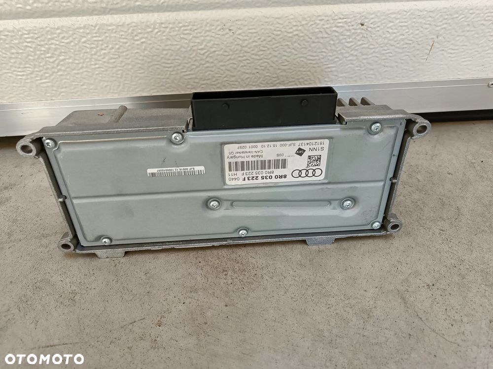 Wzmacniacz Audi A4 B8 A5 Q5 moduł 8R0035223F - 1