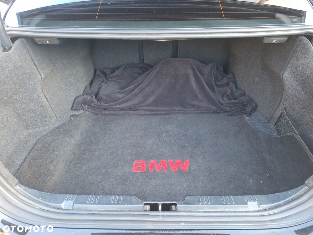 BMW Seria 5 - 12