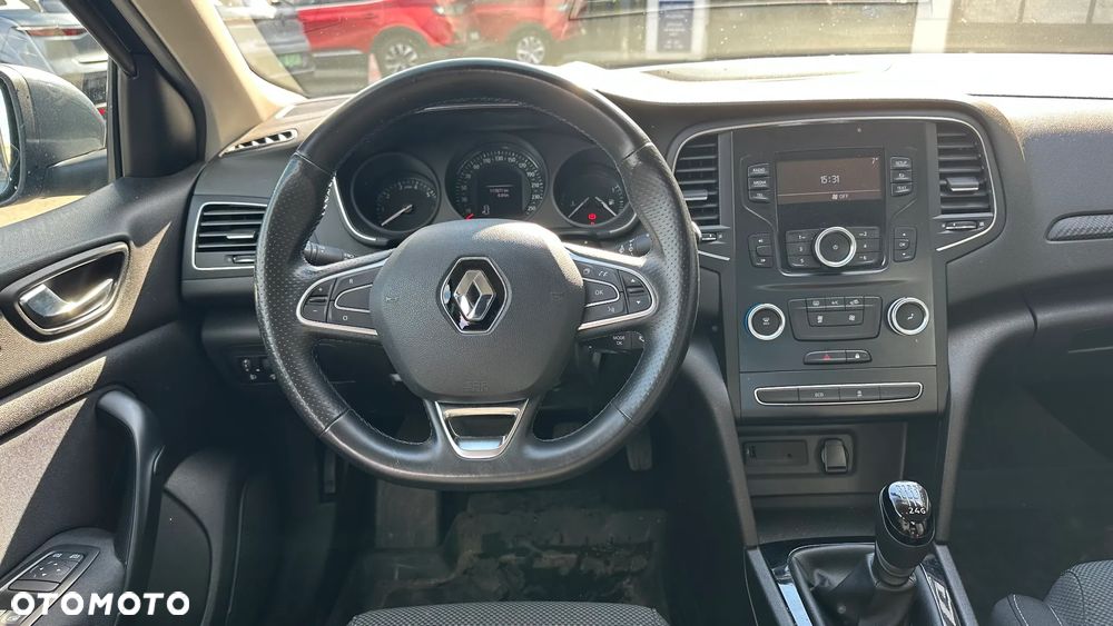 Renault Megane - 11