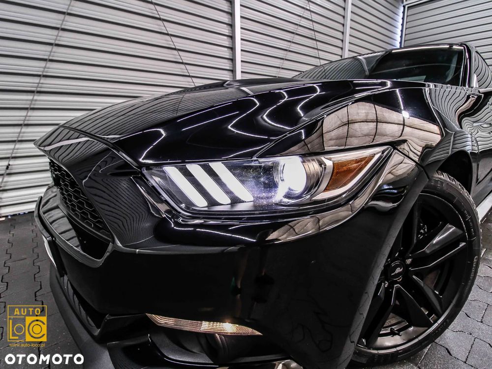 Ford Mustang 2.3 Eco Boost - 36