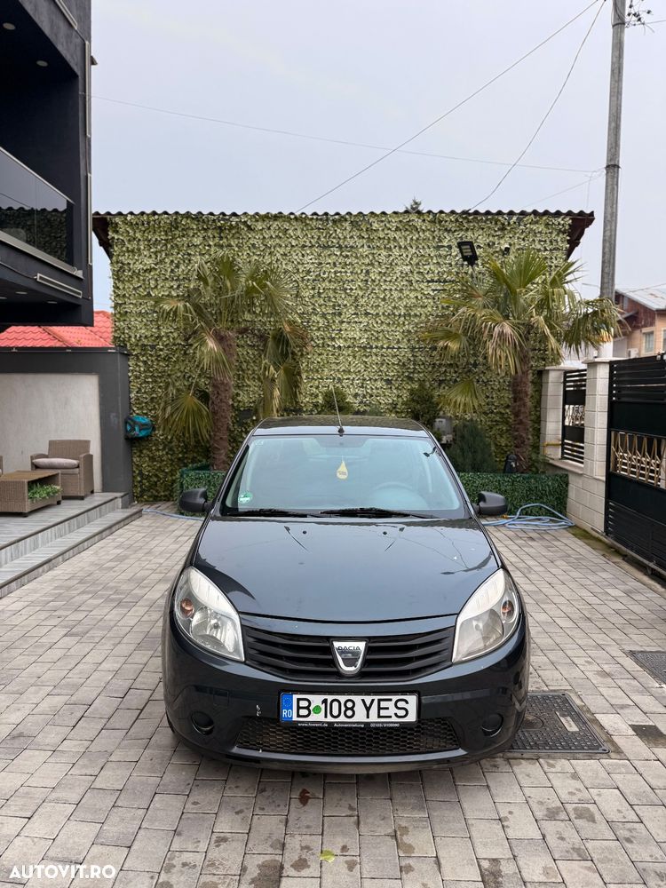 Dacia Sandero - 1
