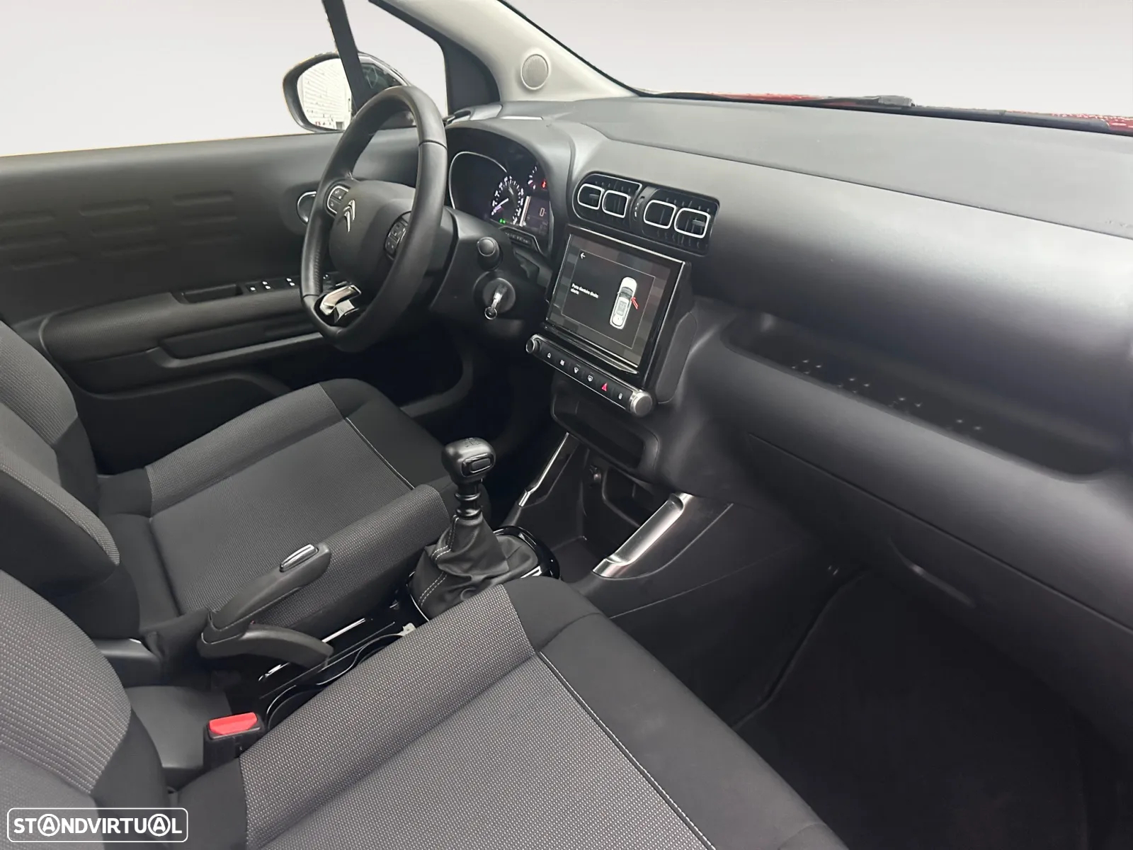 Citroën C3 Aircross 1.2 PureTech Shine - 10