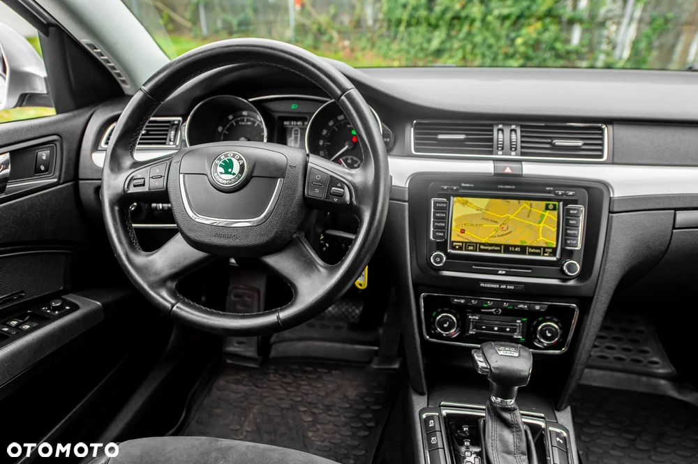 Skoda Superb 3.6 FSI 4x4 Elegance DSG - 21
