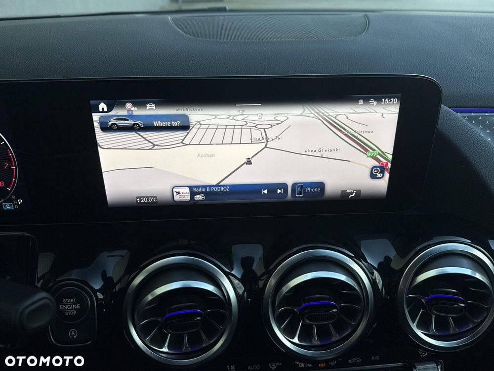 Mercedes-Benz GLA - 13