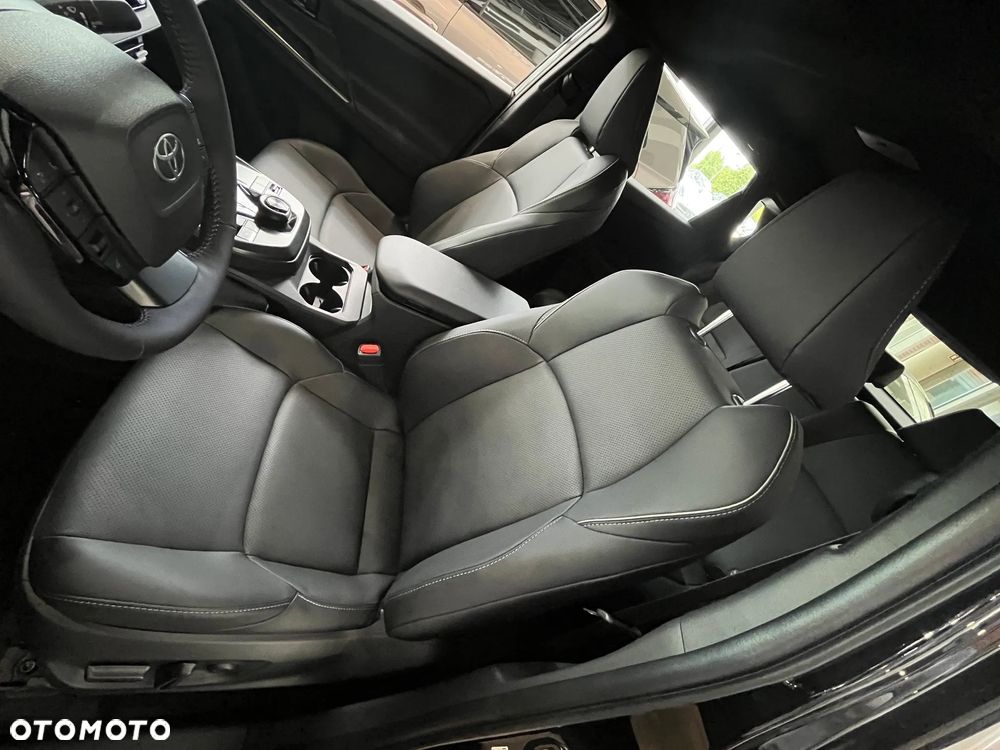 Toyota bZ4X 73.1kWh 4x4 Executive - 6