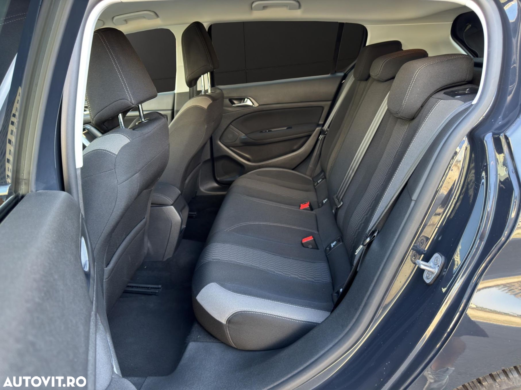 Peugeot 308 PureTech 110 Stop & Start Style - 8