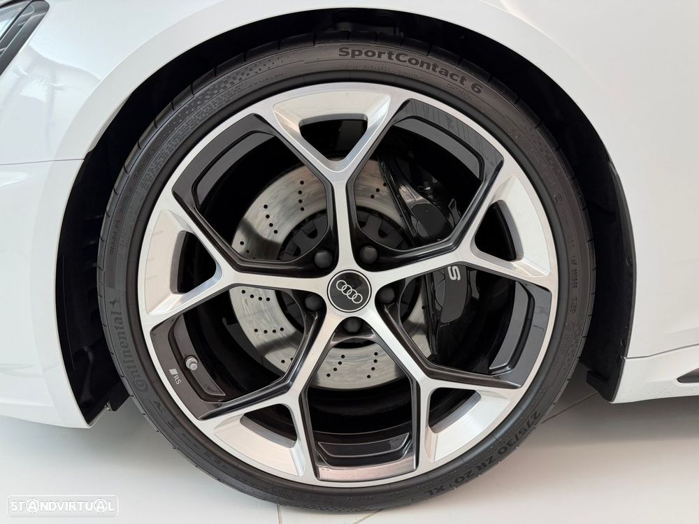 Audi RS4 Avant quattro tiptronic - 10