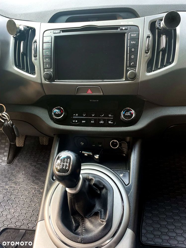 Kia Sportage 1.7 CRDI XL 2WD - 14