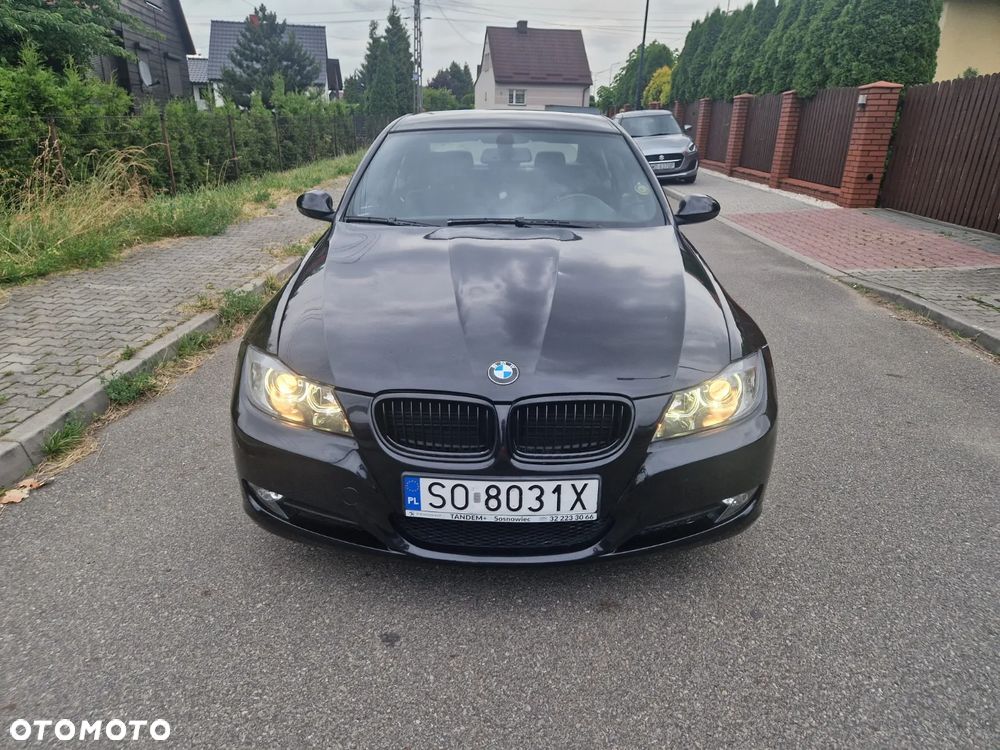 BMW Seria 3 318i Edition Lifestyle - 2
