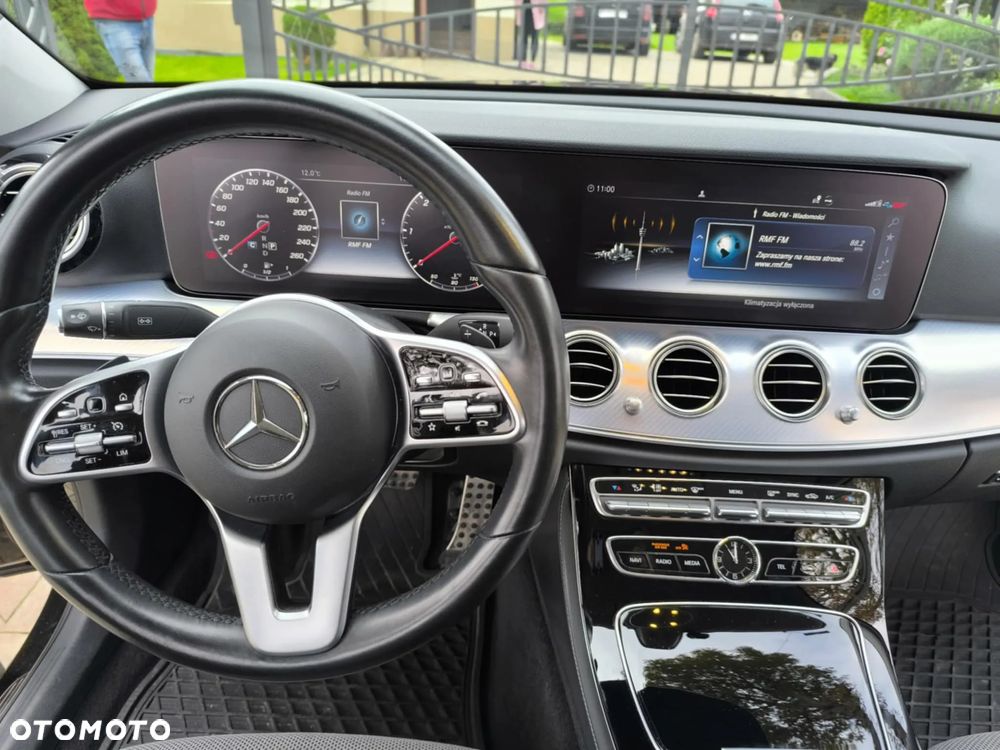 Mercedes-Benz Klasa E 200 d Business Edition 9G-TRONIC - 6