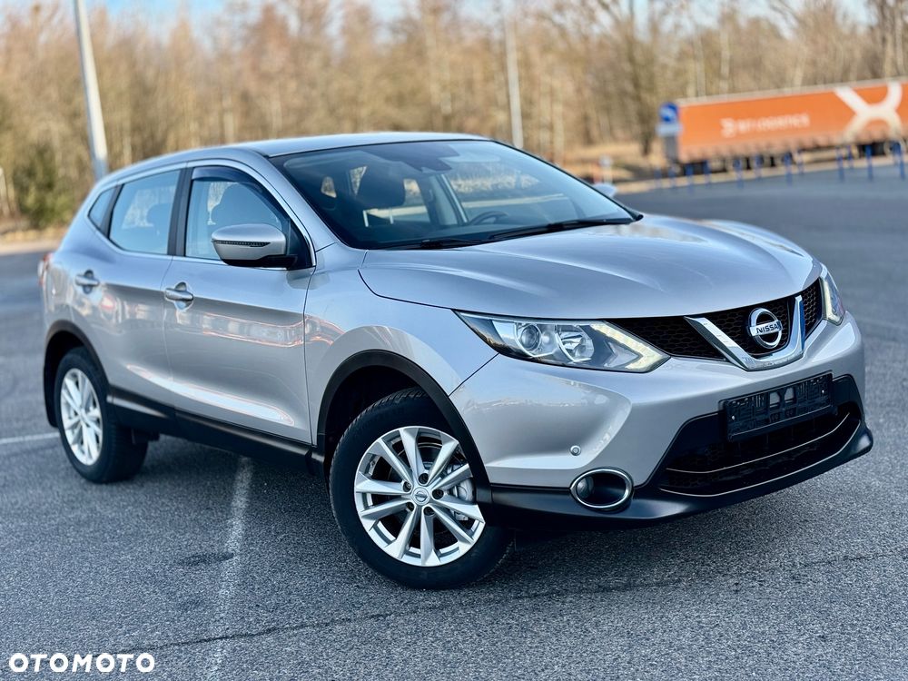 Nissan Qashqai - 1