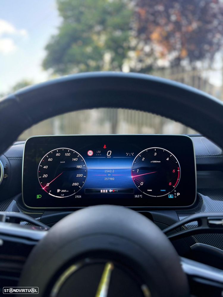 Mercedes-Benz C 300 d AMG Line - 17