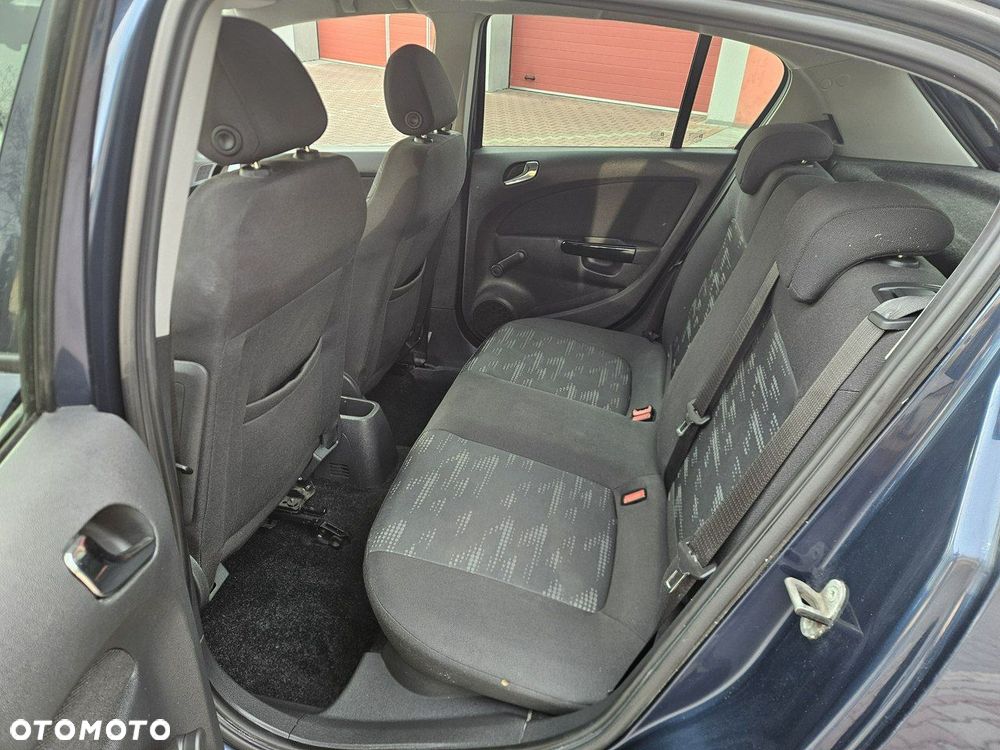 Opel Corsa 1.4 16V Active - 24