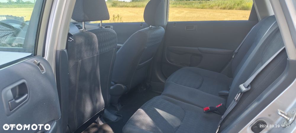 Honda Civic 1.4i - 9