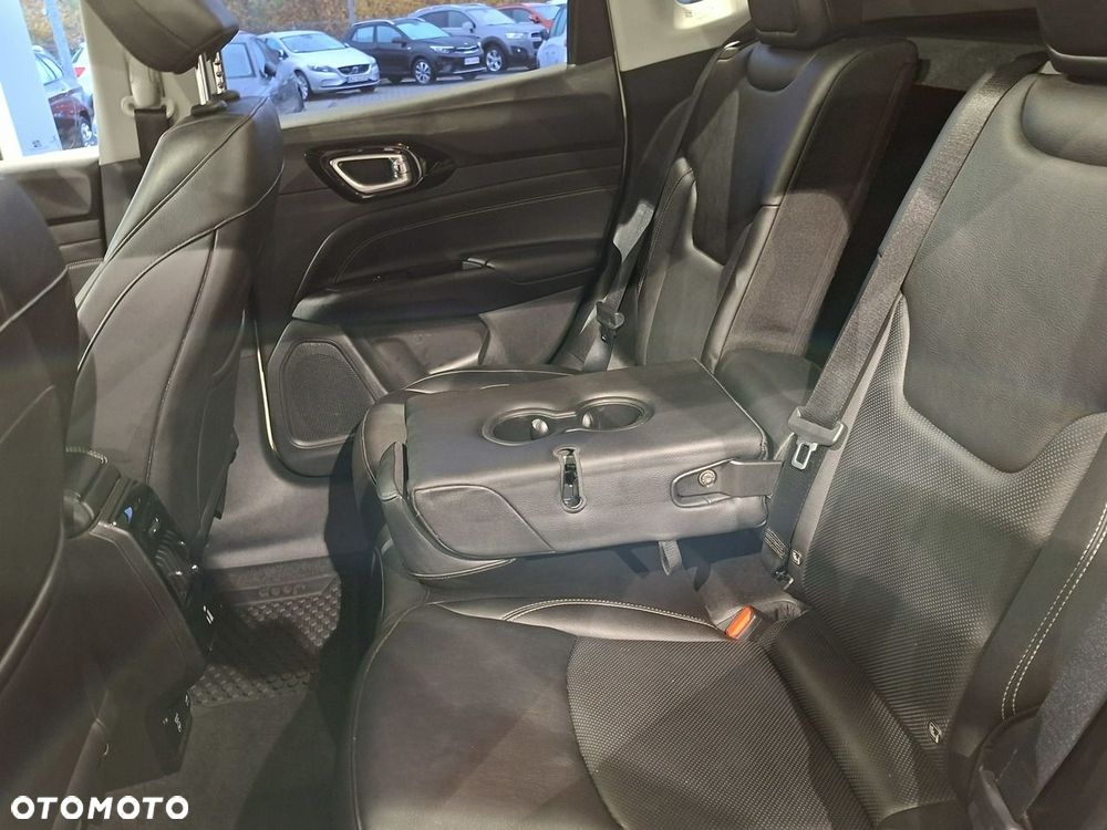 Jeep Compass - 7