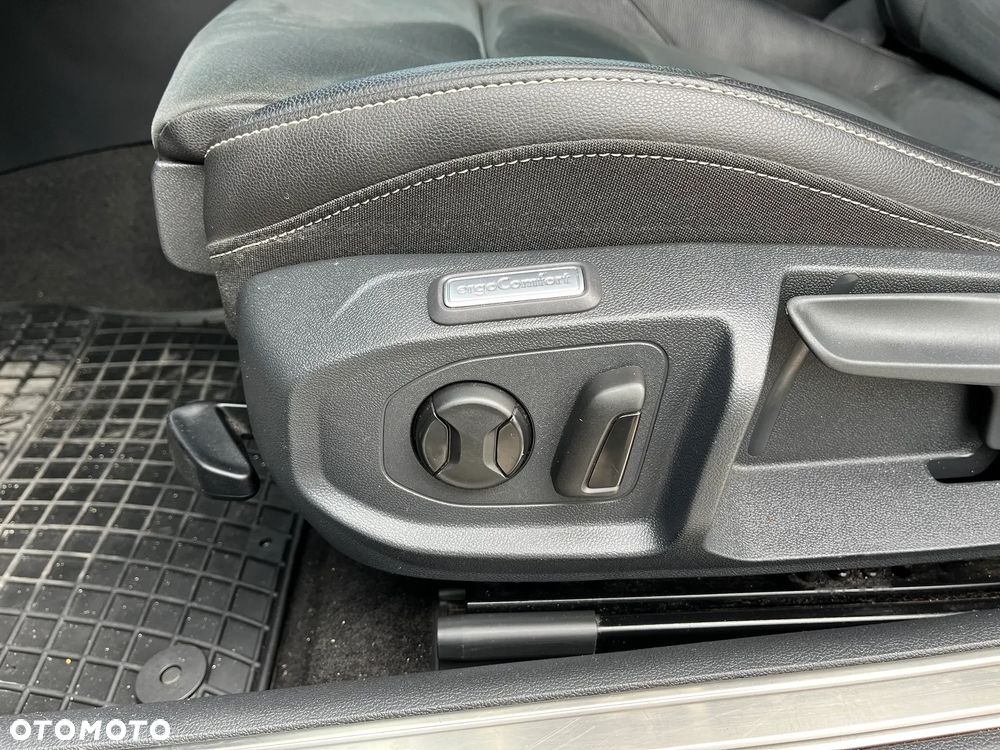 Volkswagen Arteon 2.0 TSI Elegance DSG - 19