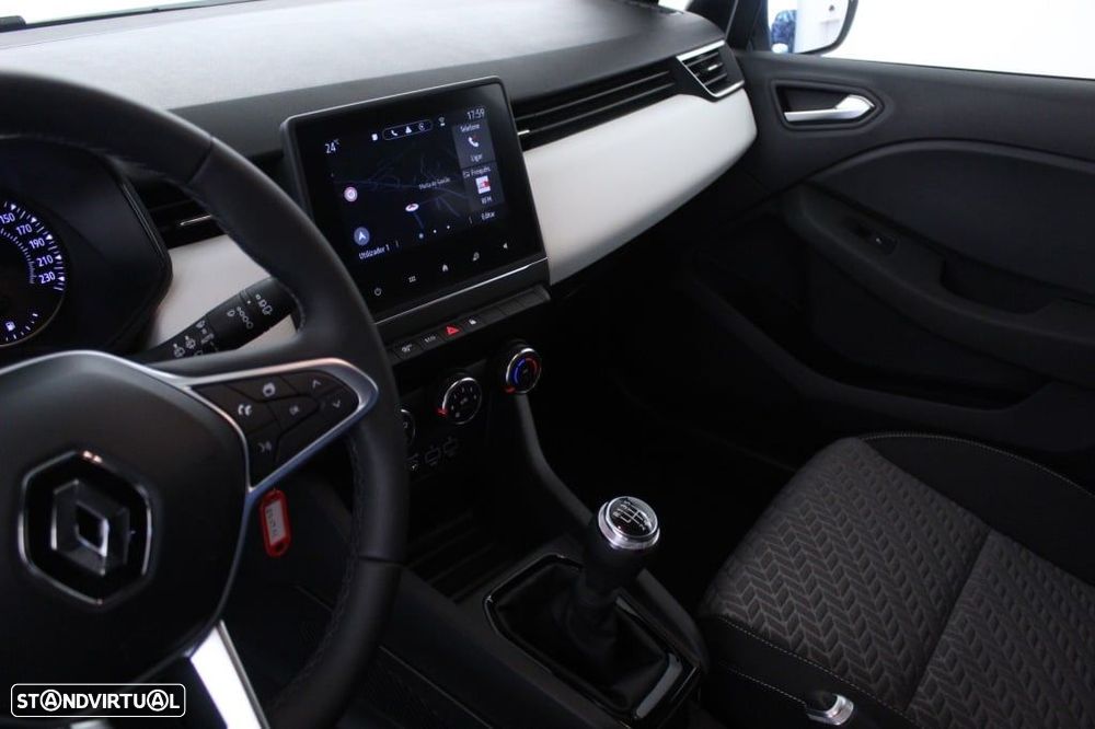 Renault Clio 1.5 Blue dCi Evolution - 32