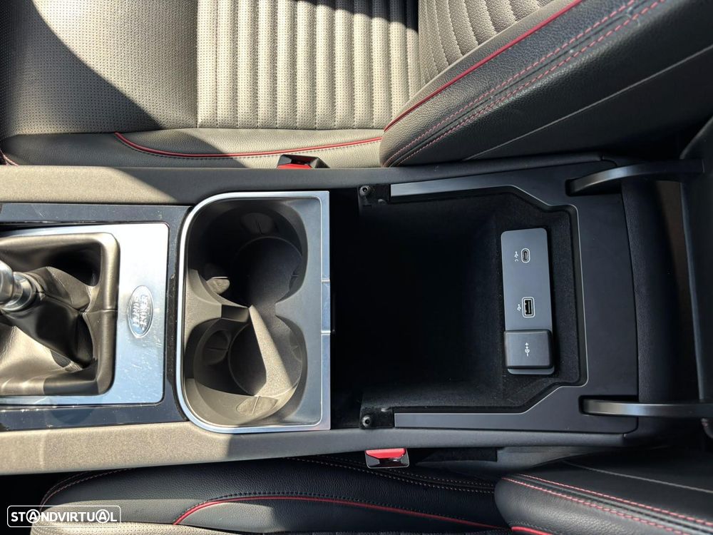 Land Rover Discovery Sport - 24