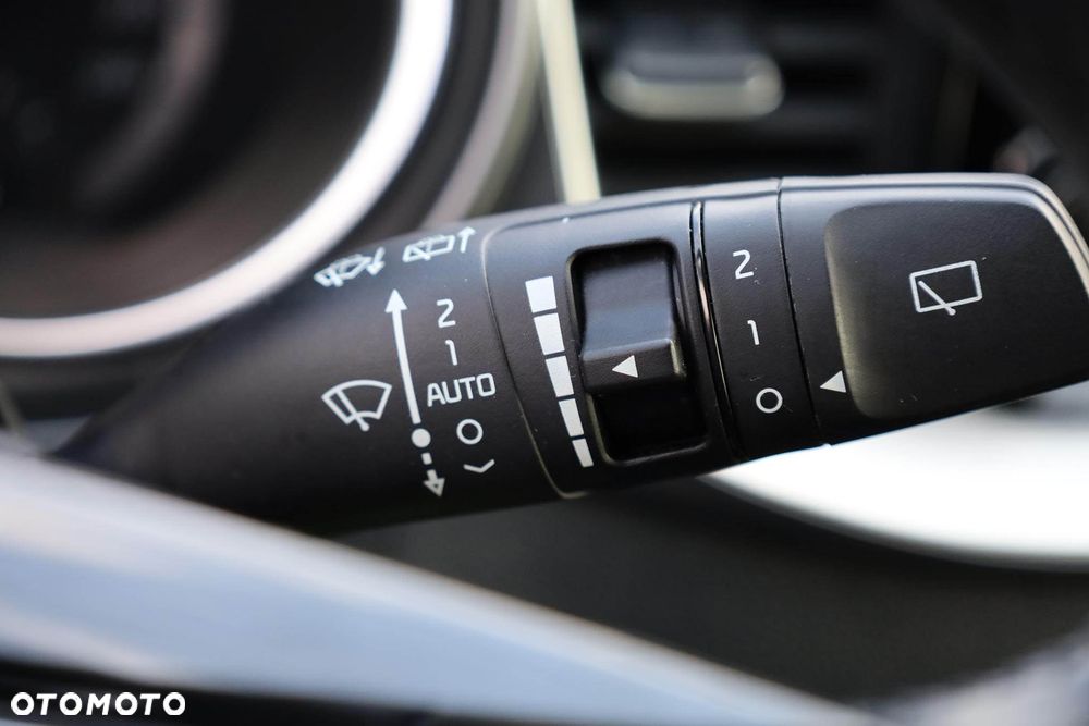 Kia Ceed 1.5 T-GDI M - 30