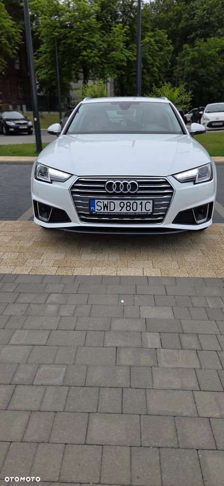 Audi A4 Avant 35 TFSI S tronic - 3