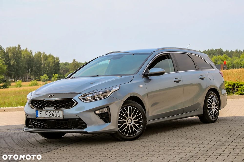 Kia Ceed 1.6 CRDi DCT Platinum Edition - 3