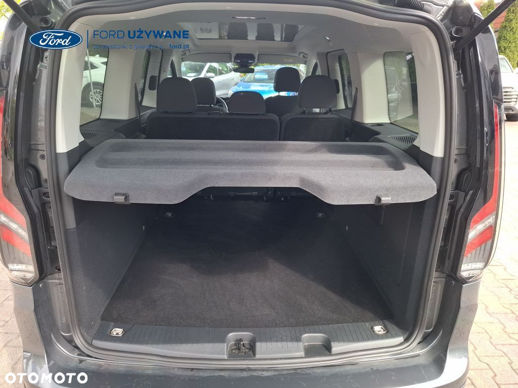 Ford Tourneo Connect Grand - 21