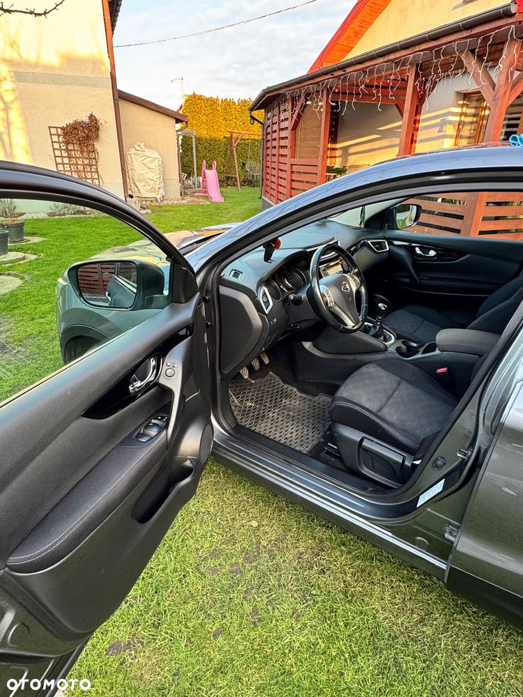 Nissan Qashqai 1.2 DIG-T N-Tec - 12