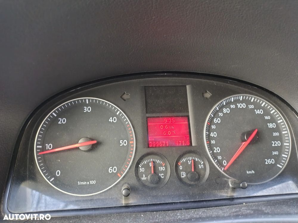 Volkswagen Touran 1.9 TDI - 4