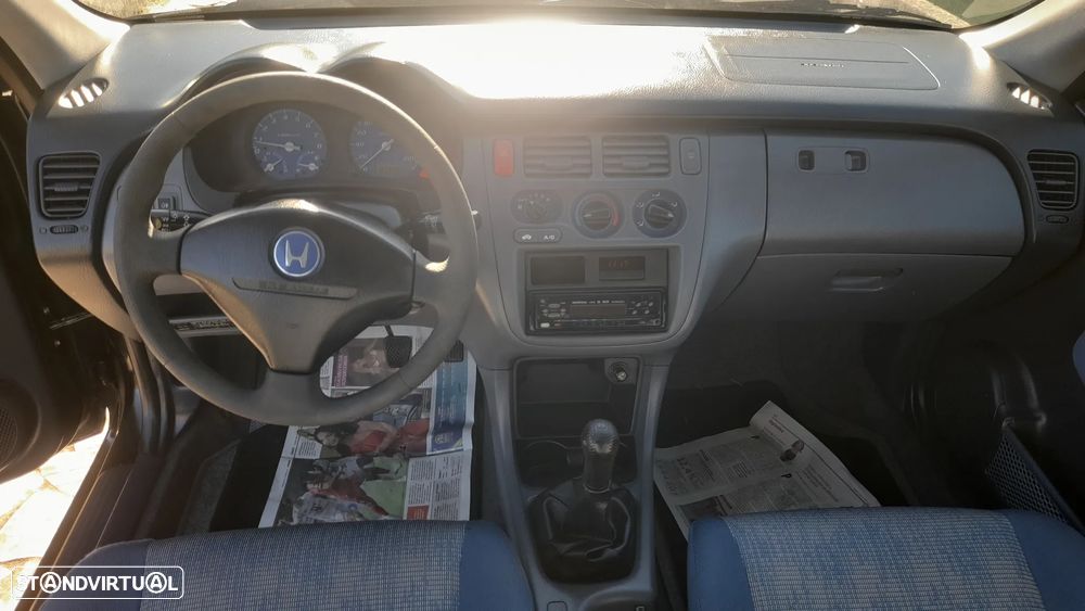 Honda HR-V 1.6 LS - 18