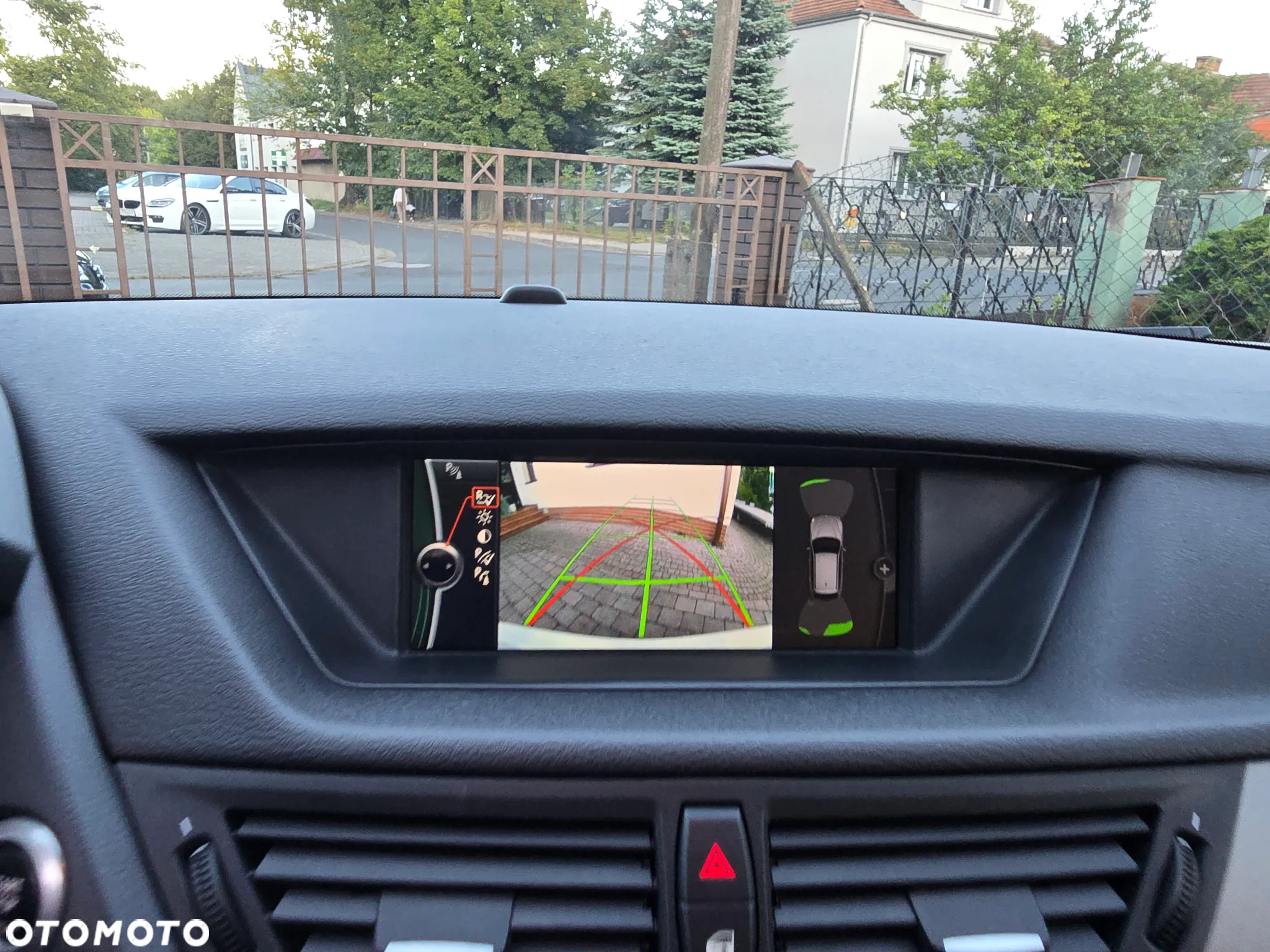 BMW X1 xDrive20d - 27