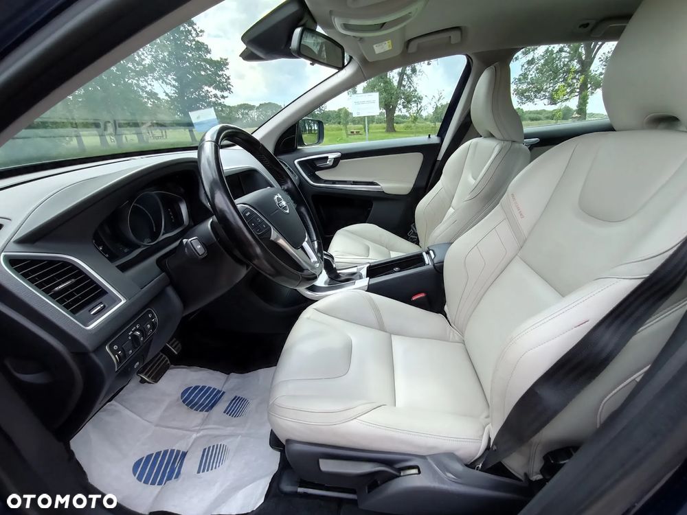 Volvo XC 60 D3 Geartronic Ocean Race - 20