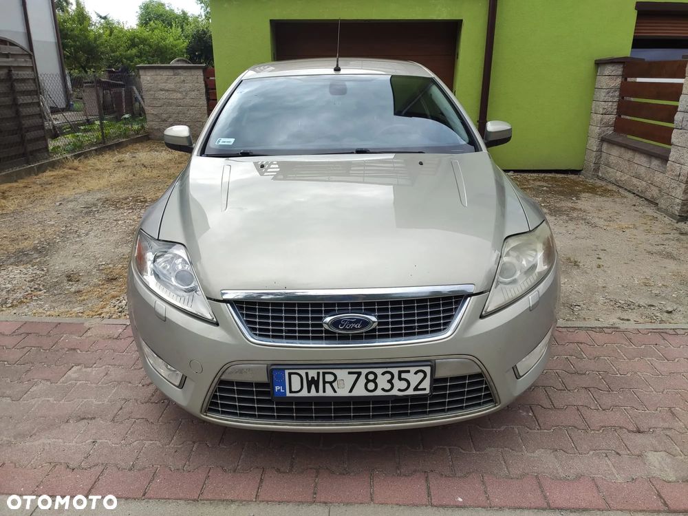 Ford Mondeo 2.0 TDCi Ambiente - 1